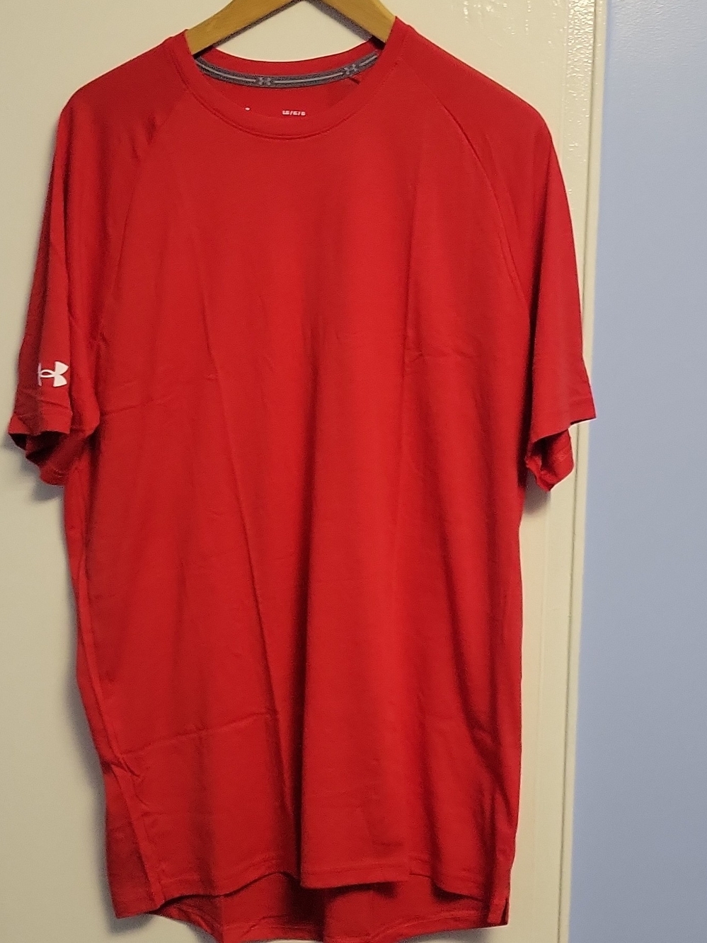 LG Red Short-Sleeve Athletic Tee